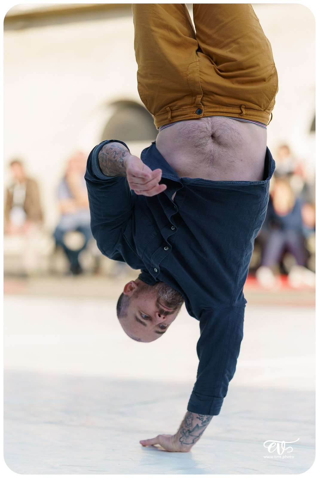 NO MAN'S LAND (CIE DARUMA)